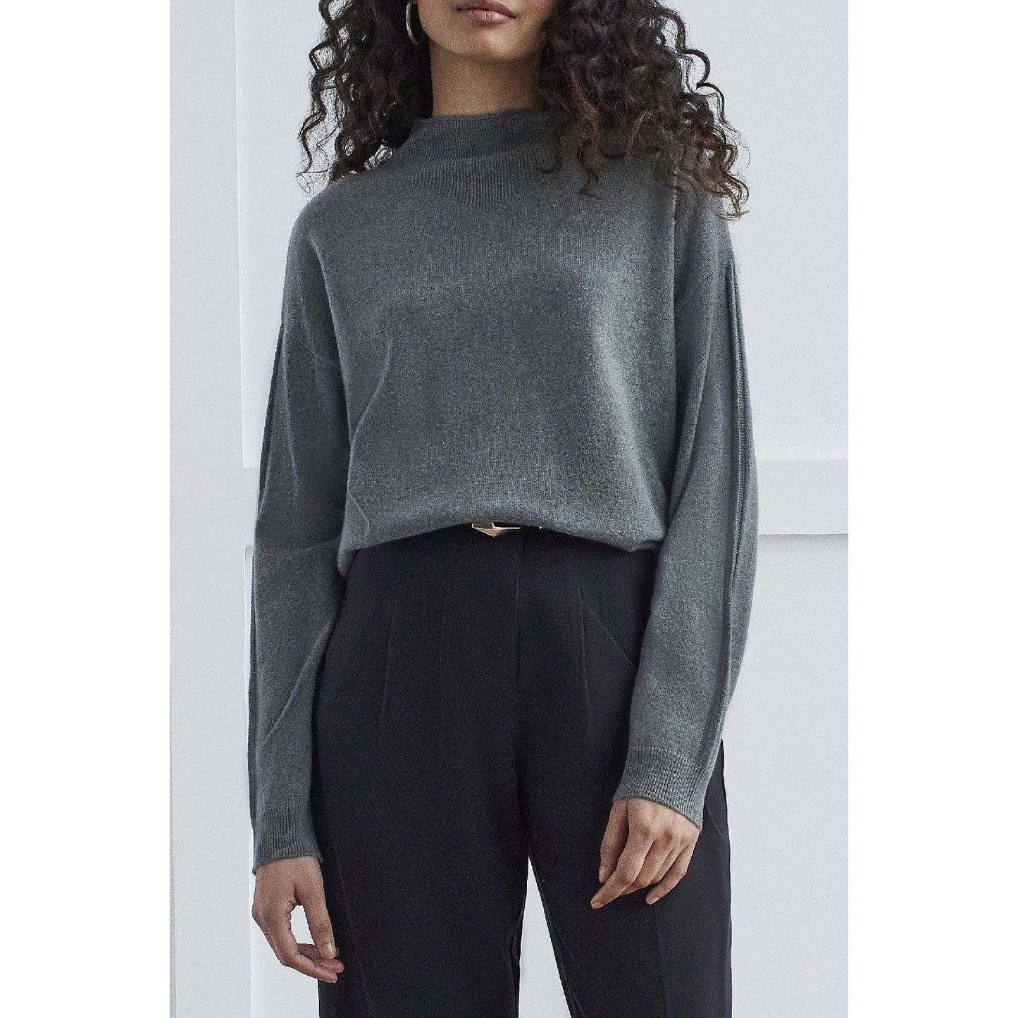 TB Funnel Neck Cashmere Sweater