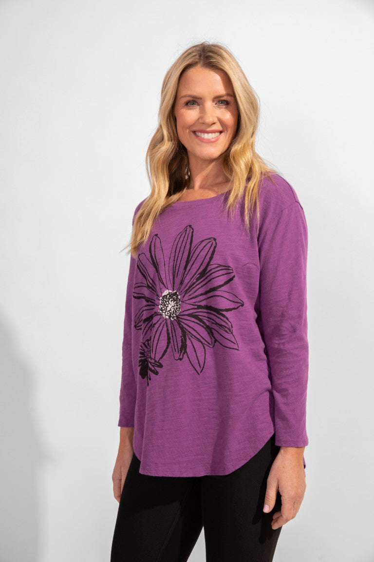 ESC Daisy High Low Tee