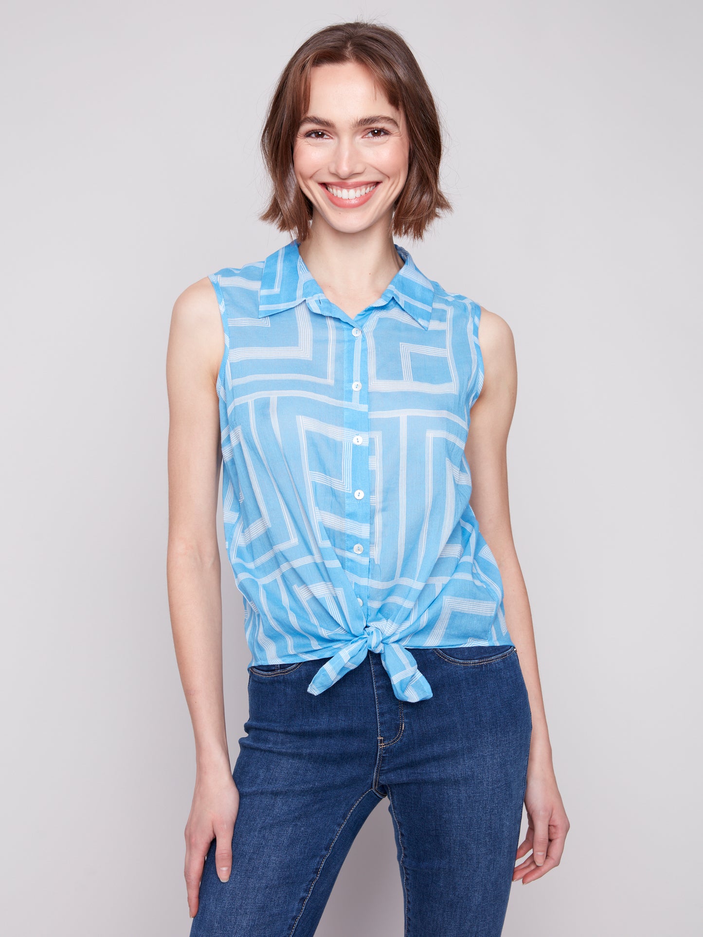 CB Slvless Top W/Tie Front