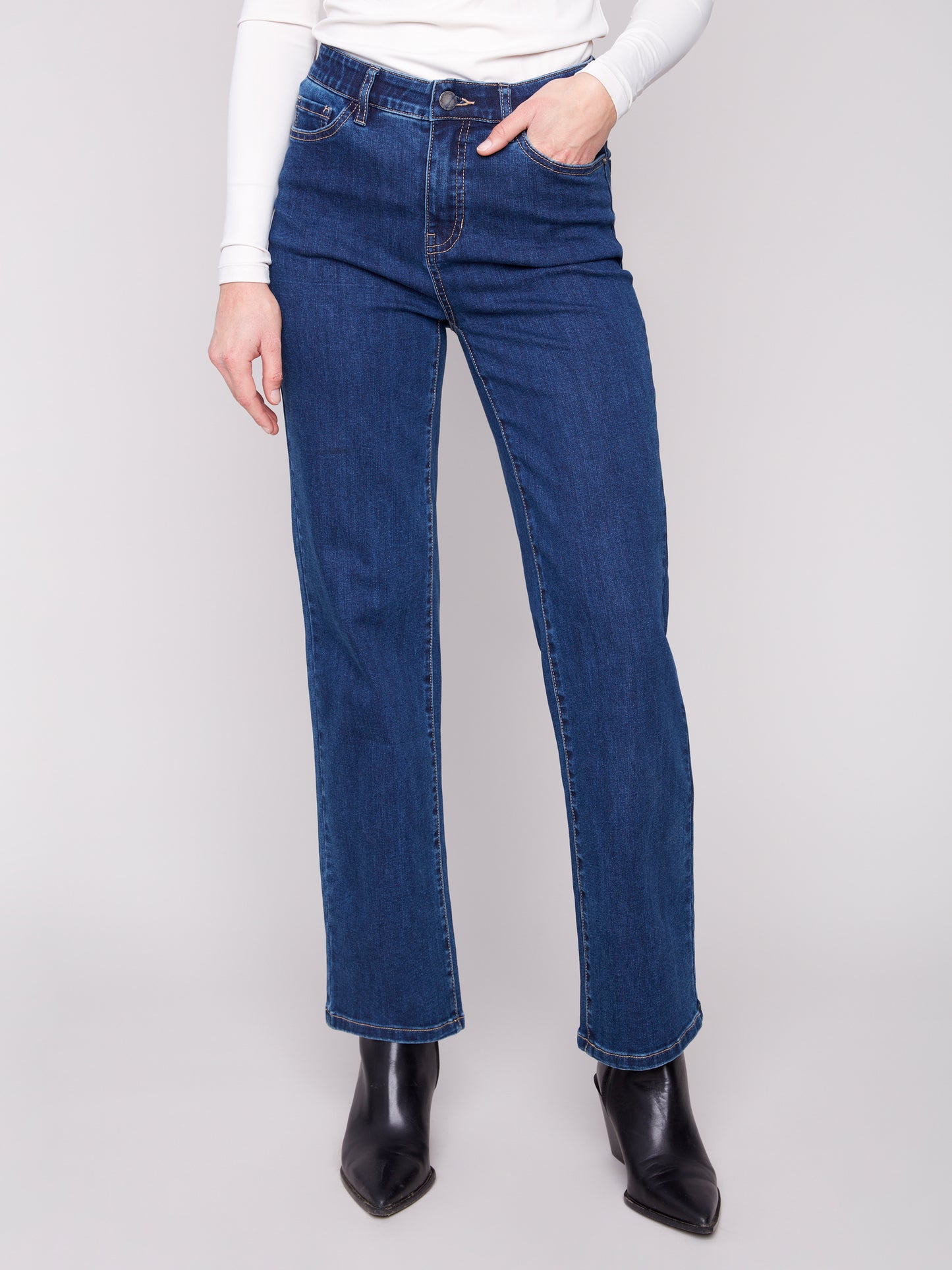 CB Charlotte Streight Leg