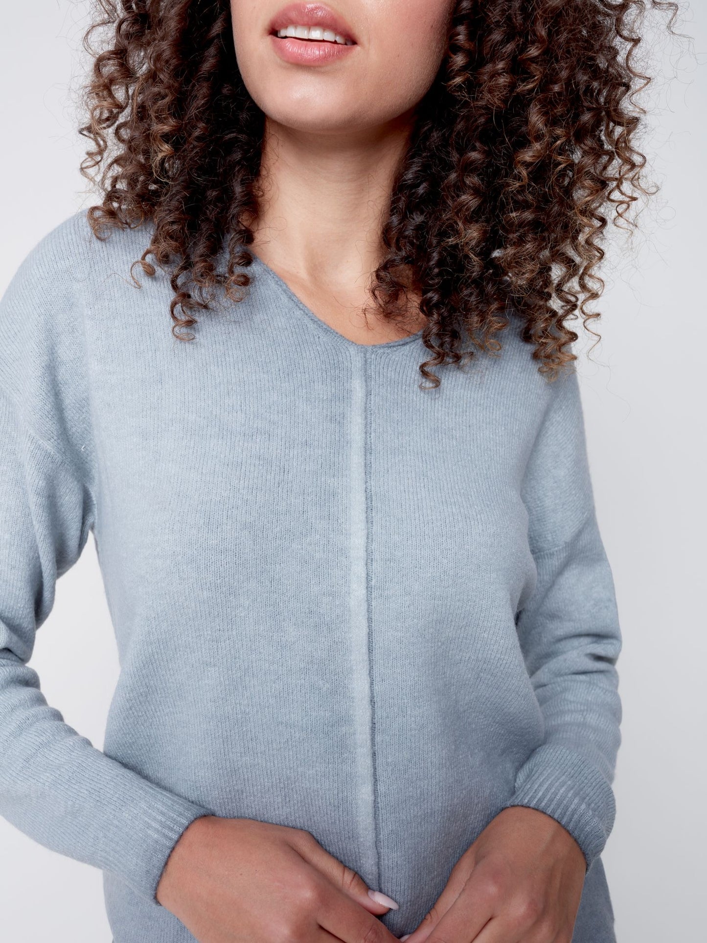 CB Cold Dye V-Neck Sweater