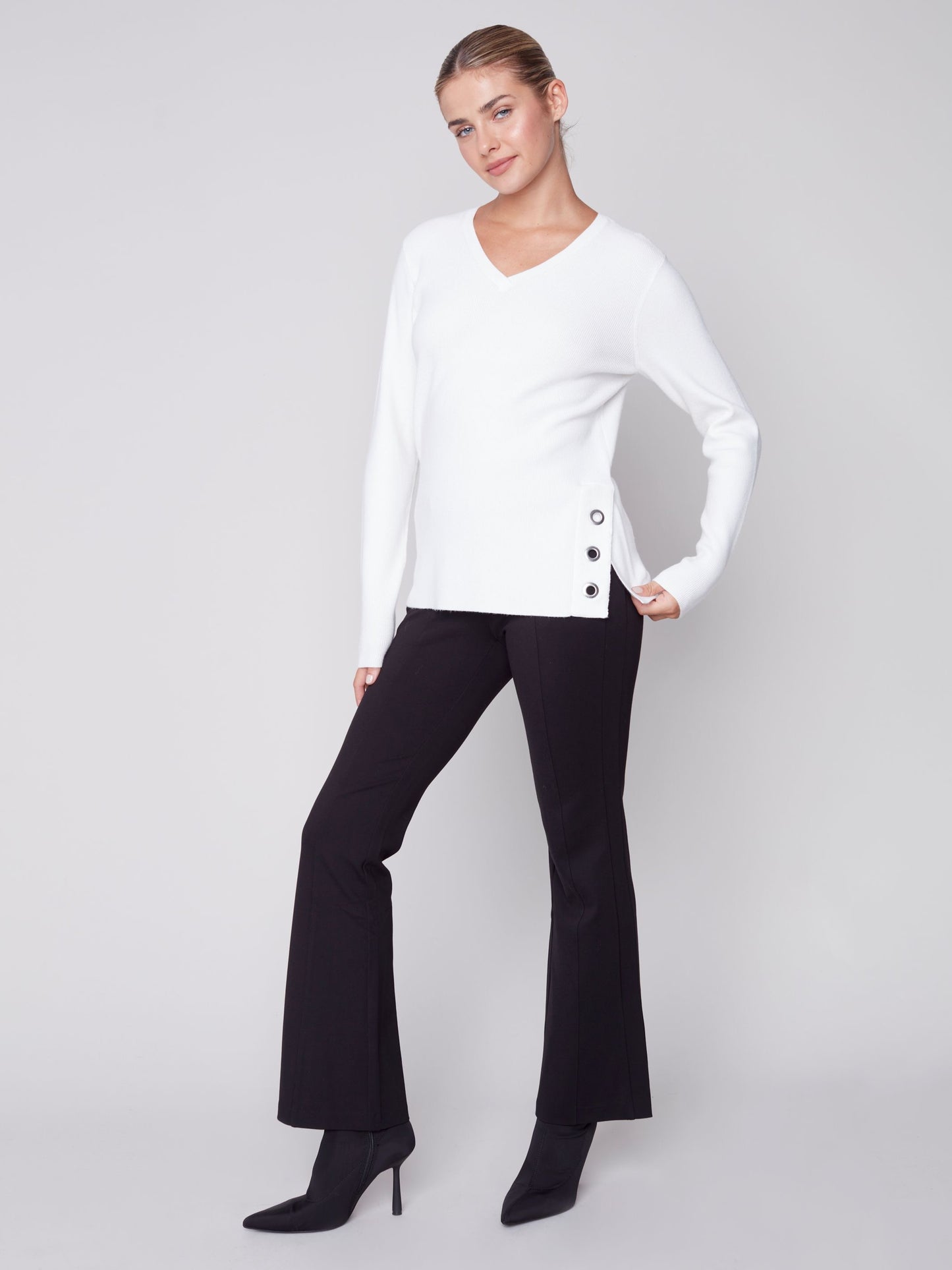 CB Plushy V-Neck W/Grommets