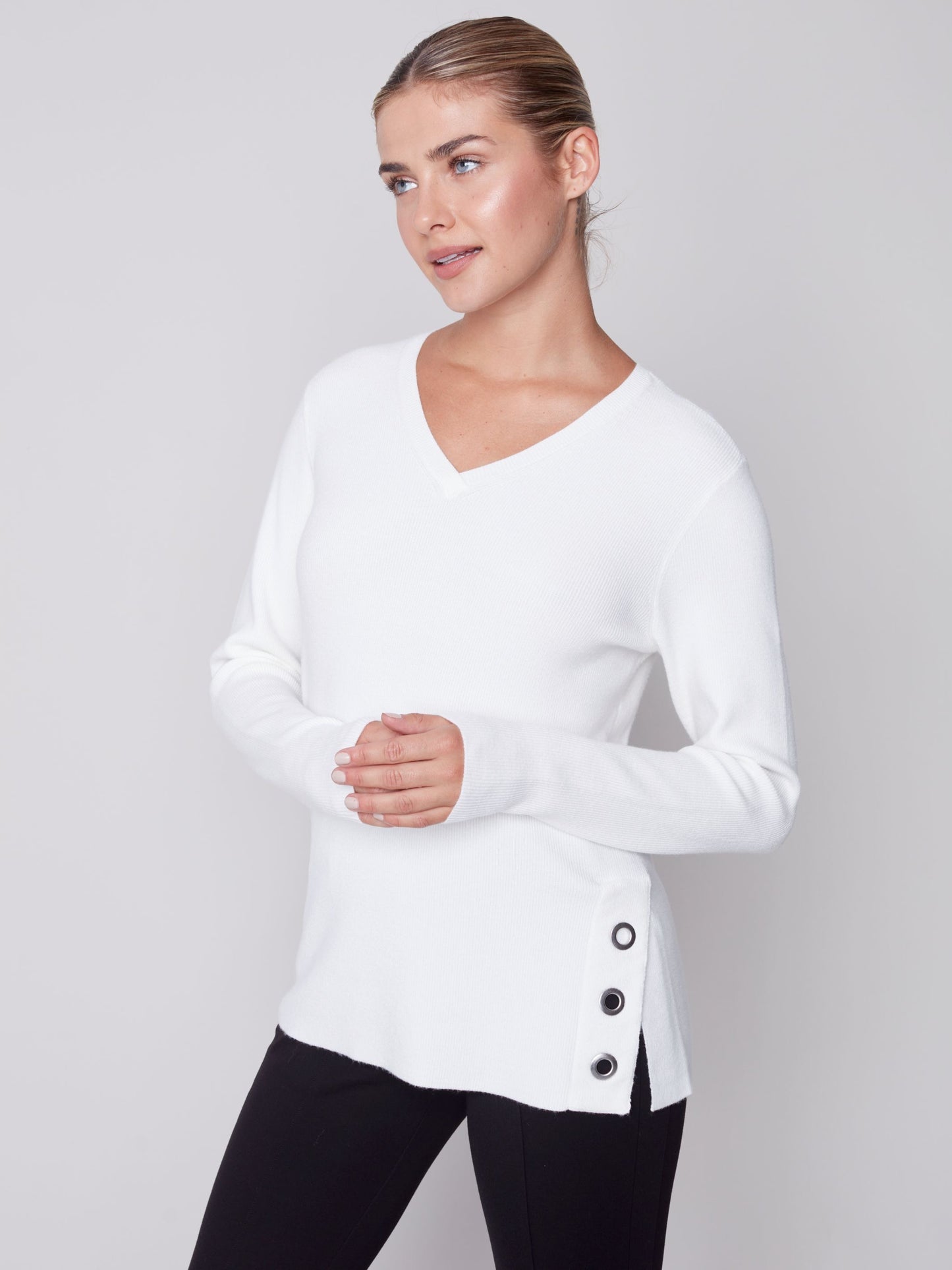 CB Plushy V-Neck W/Grommets