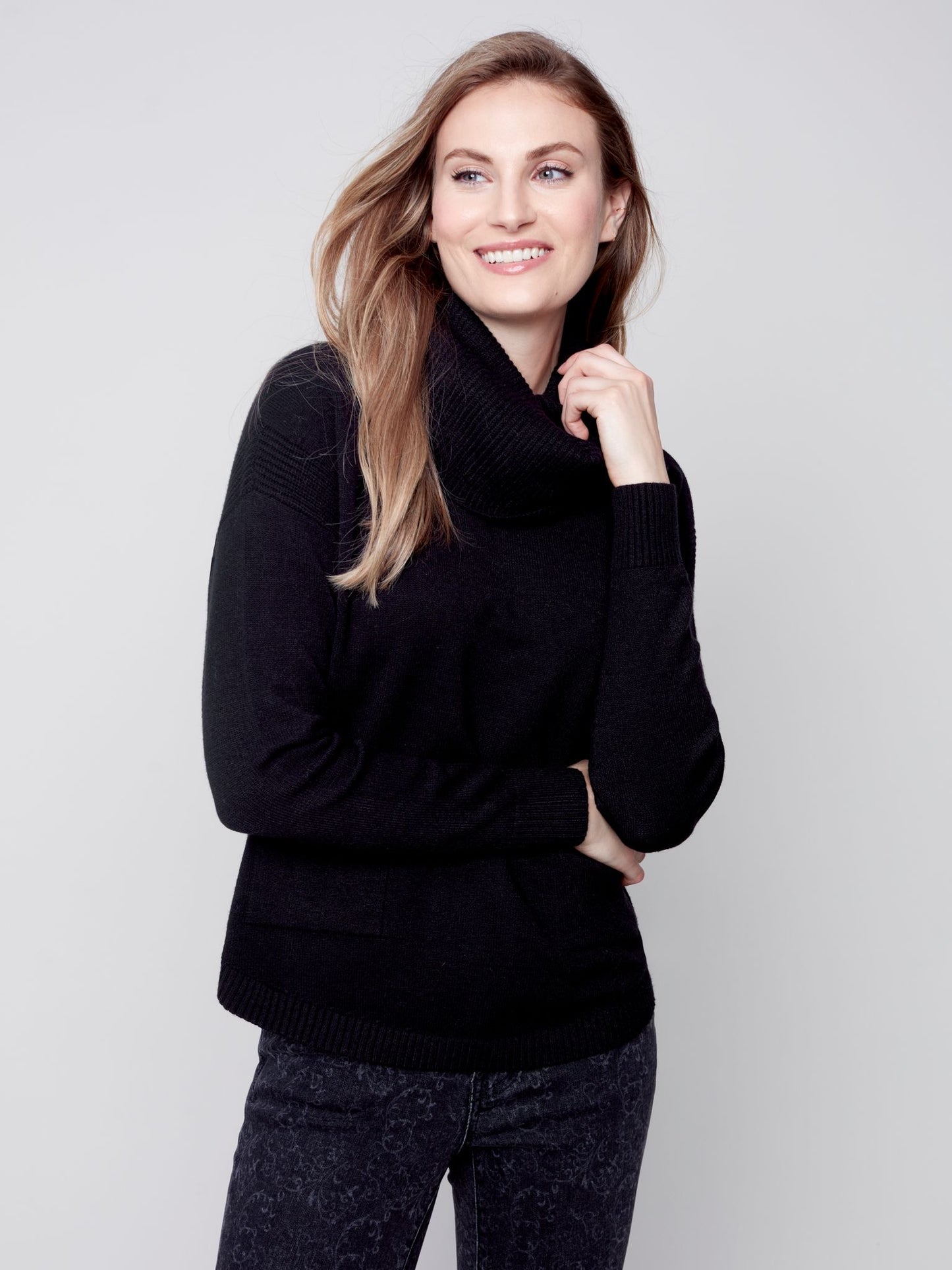 CB Sweater W/Removable Scarf