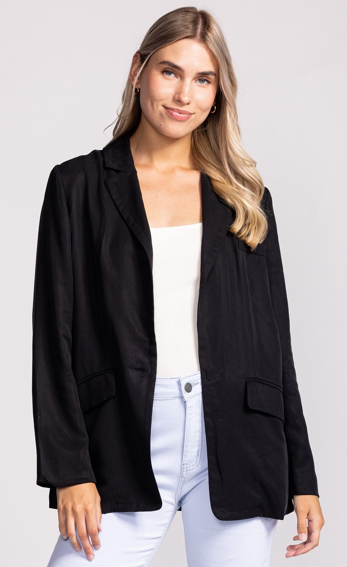 PM Veronica Blazer