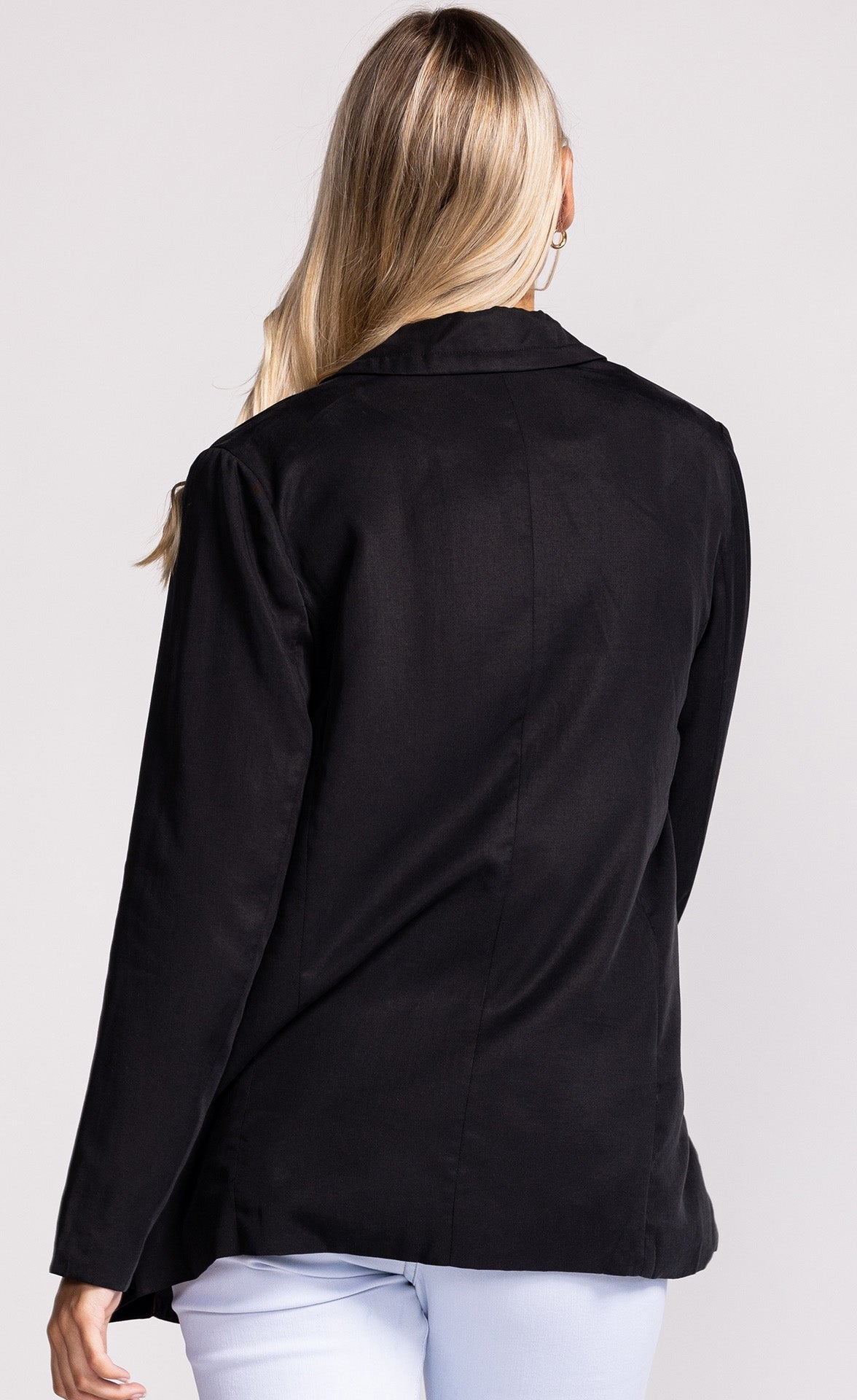 PM Veronica Blazer
