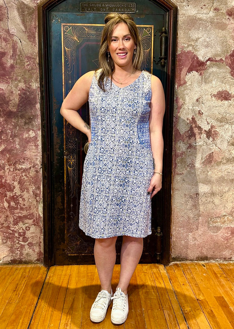 HC Easy Pocket Dress