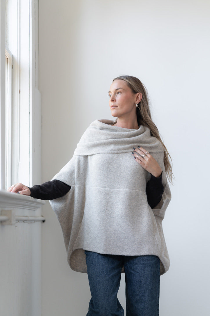 EV Kanga Cowl Capelet