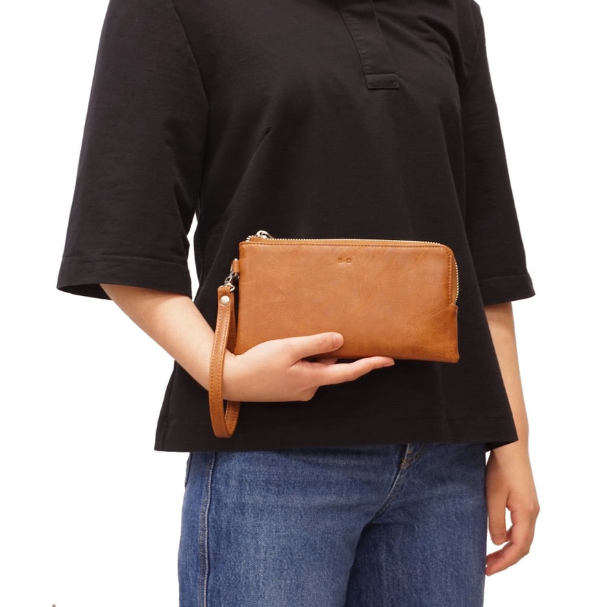 S-Q Margot Clutch Wallet