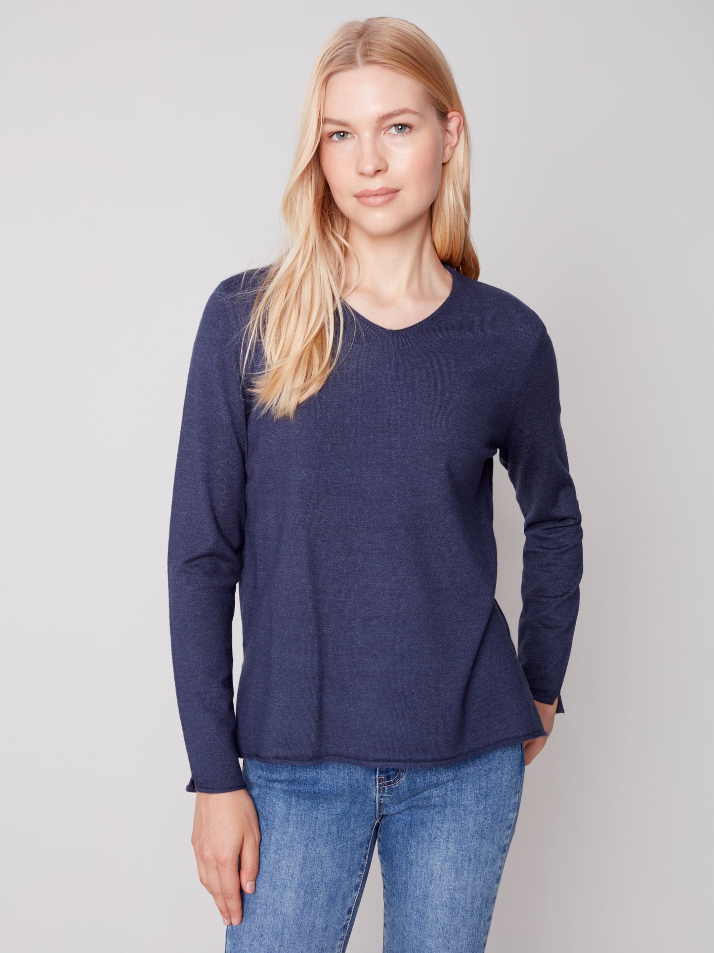 CB V-Neck Basic Sweater