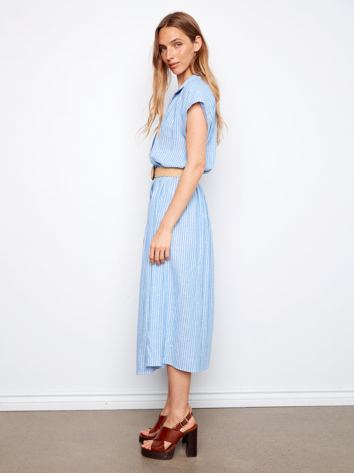 CB Sht Sleeve Button Front Dress