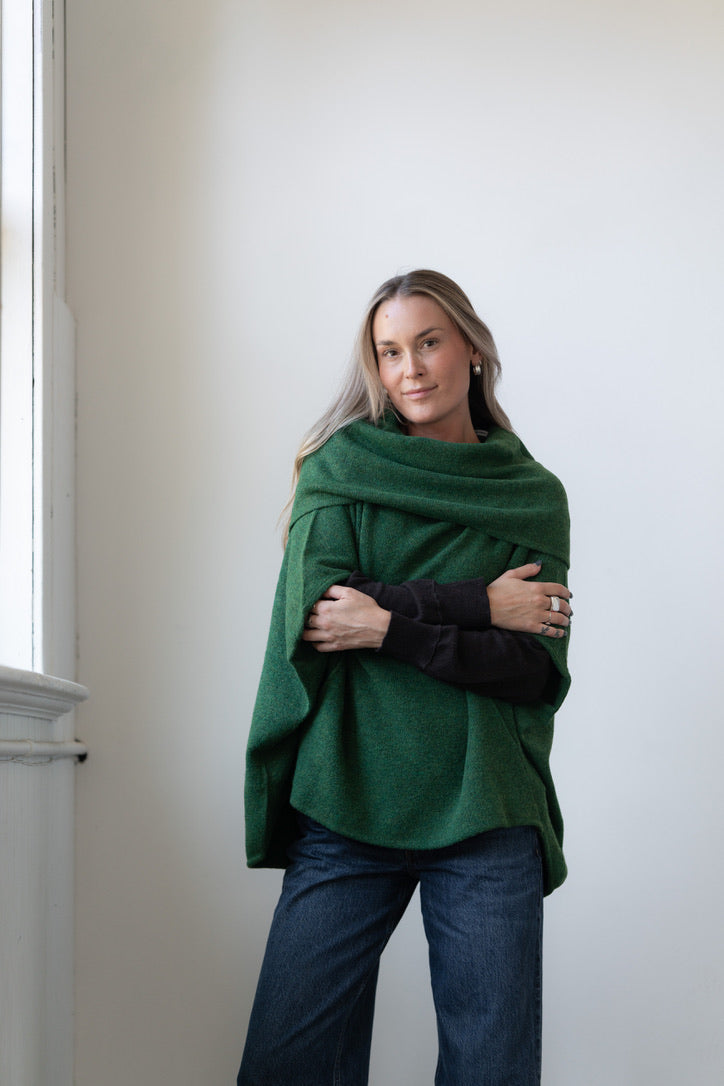 EV Kanga Cowl Capelet