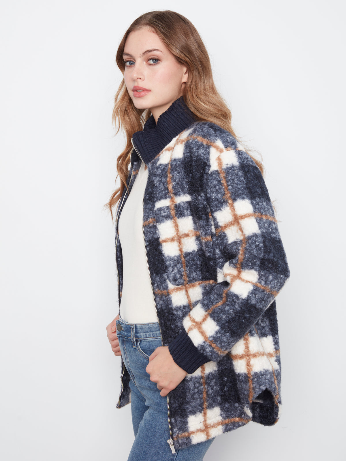 CB Boucle Jacket W/Rounded Hem