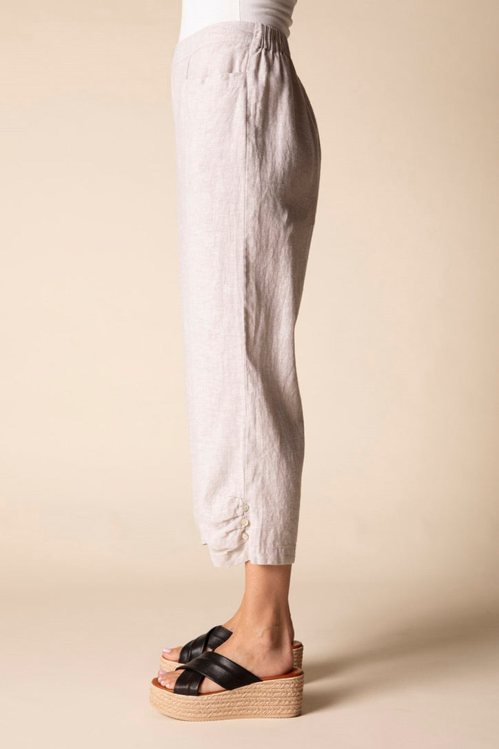 HC Pleat Button Capri